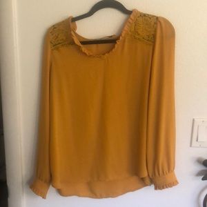 Loft light weight long sleeve